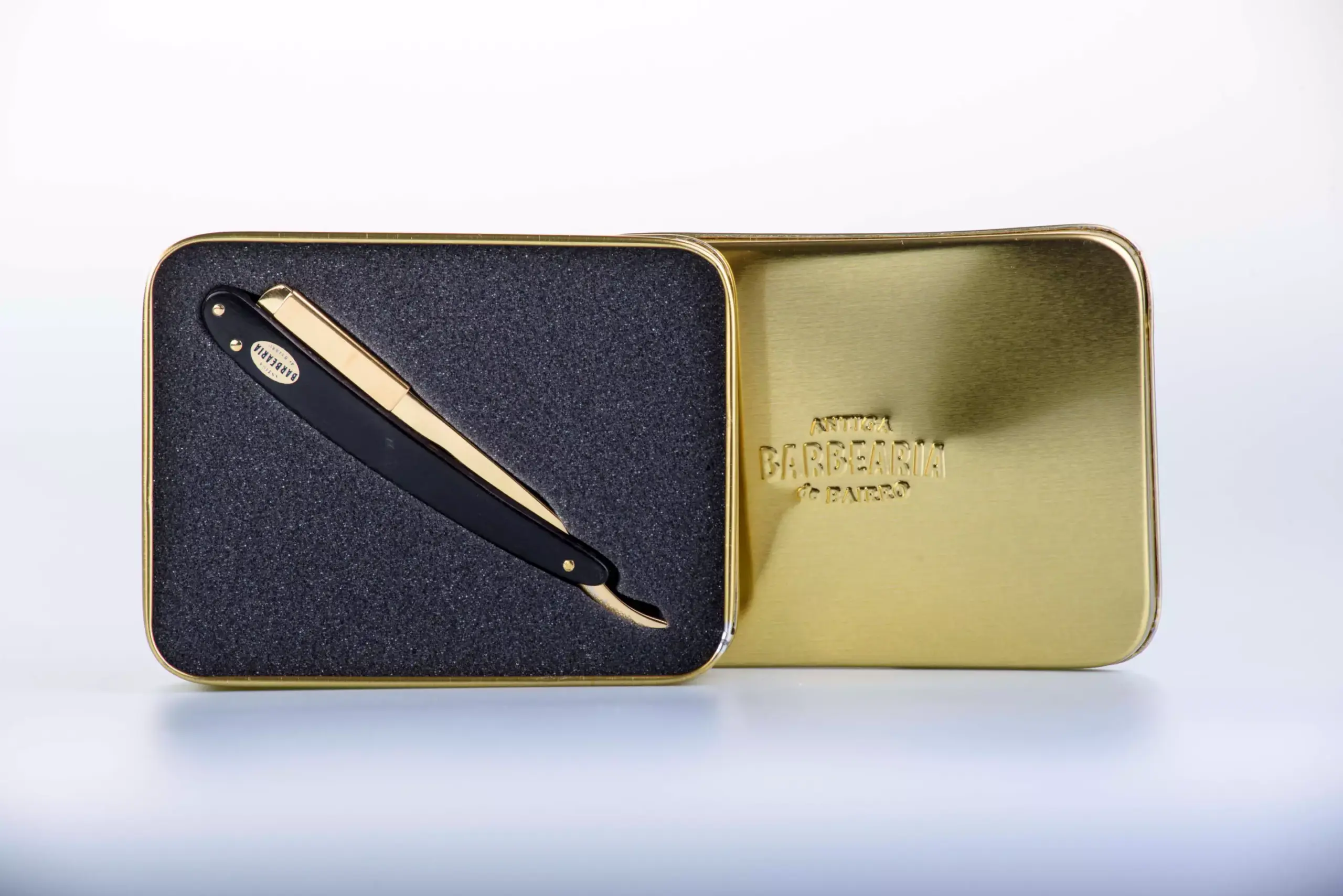 Antiga Barbearia de Bairro 5th Anniversary Shavette